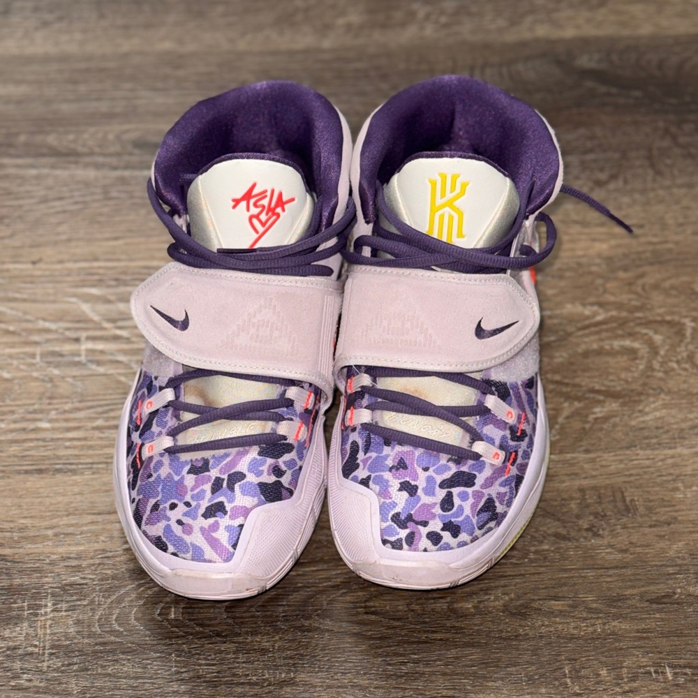 Nike Kyrie 6 'Asia Irving Barely Grape Suede Sz 11.5